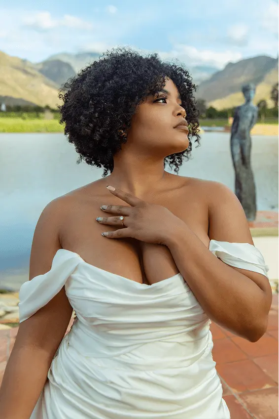 Curve Collection - Dramatic Presence